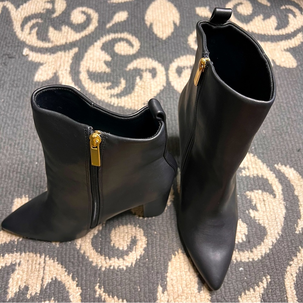 Black ankle heels by shein